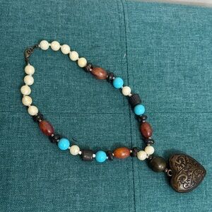 Elegant Multicolor Beaded Necklace